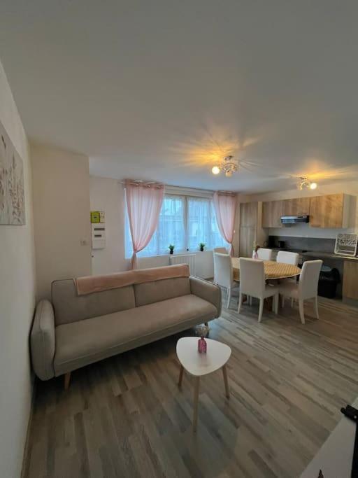 Gite La Perle Rose 50 M² Orchies Buitenkant foto
